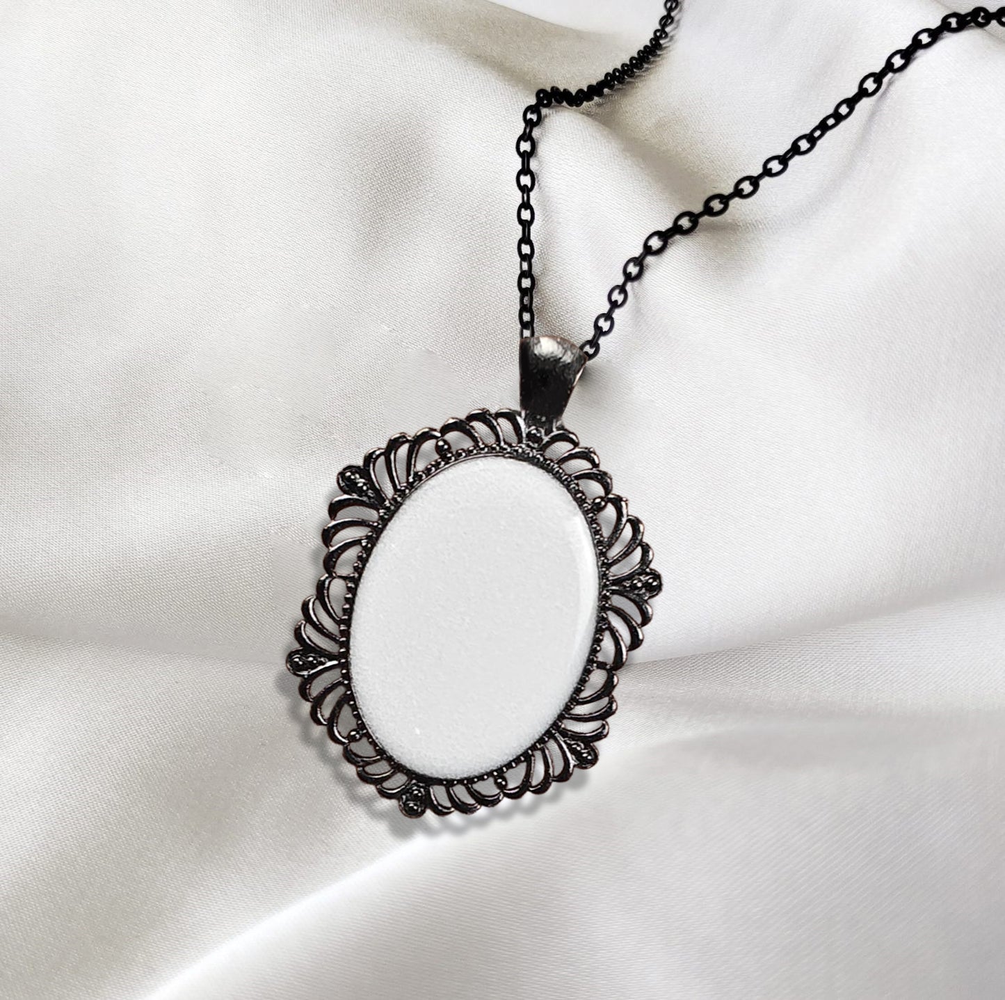 Black Designer Big Oval Pendant with Breastmilk Jewelry Kit