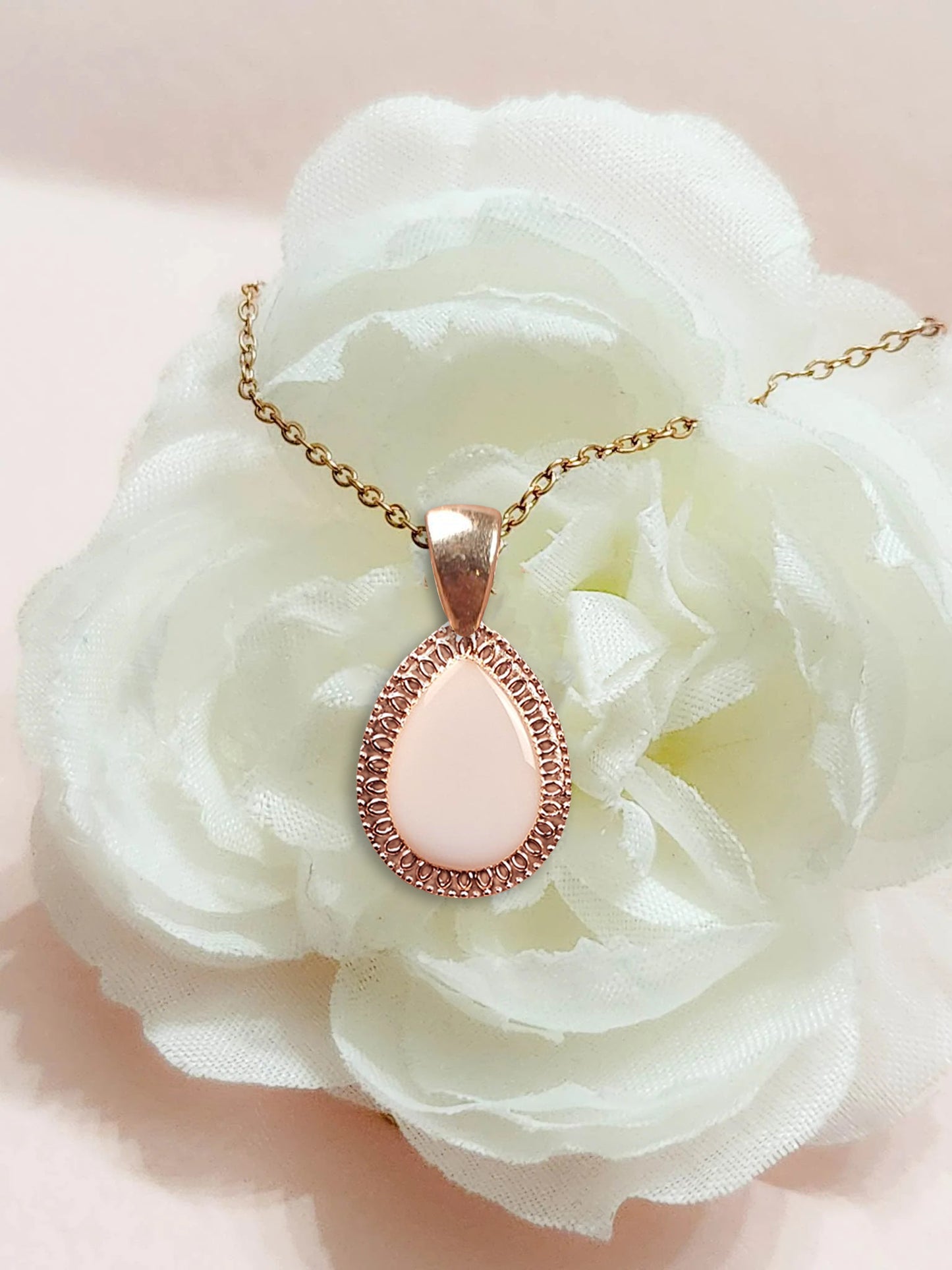 Rosegold Water Drop Royal Pendant with Breastmilk Jewelry Kit