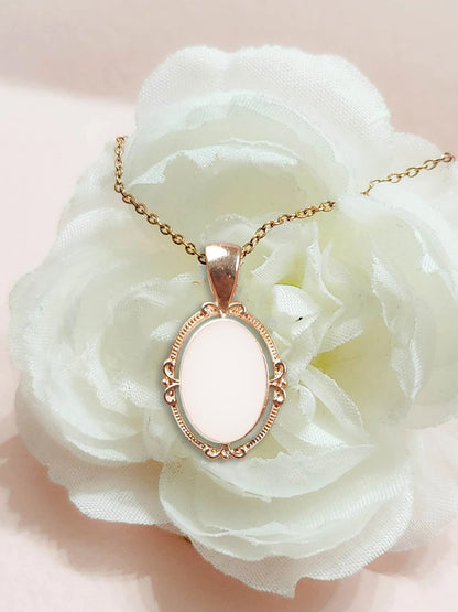 Rosegold Oval Royal Pendant with Breastmilk Jewelry Kit